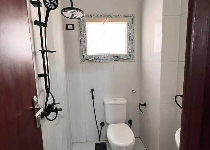Downtown Keys Apartmanhotel Gurdaka