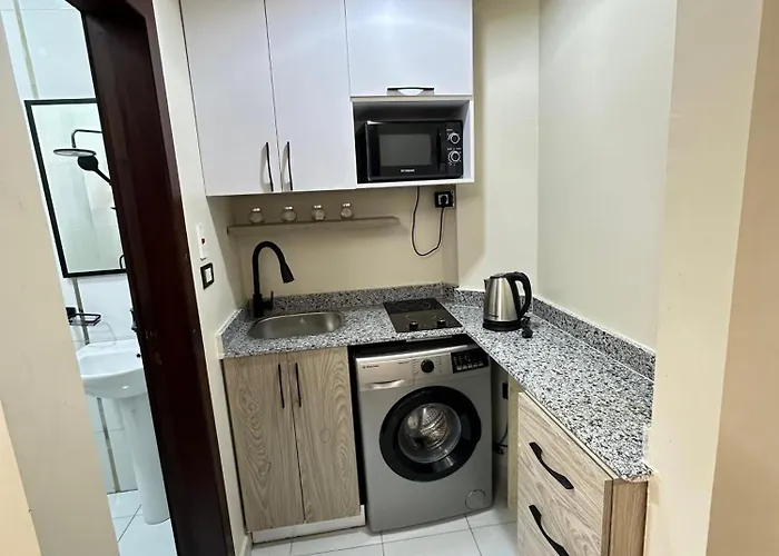 Downtown Keys Apartmanhotel Gurdaka